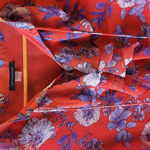 Tommy Hilfiger Blouse - Picture 2 of 5